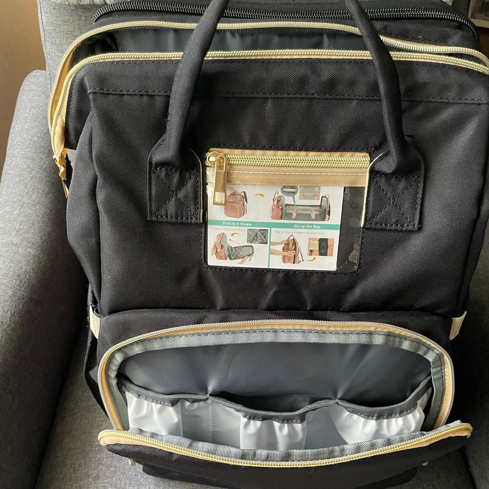 Diaper Bag BackPack with
Changing Station